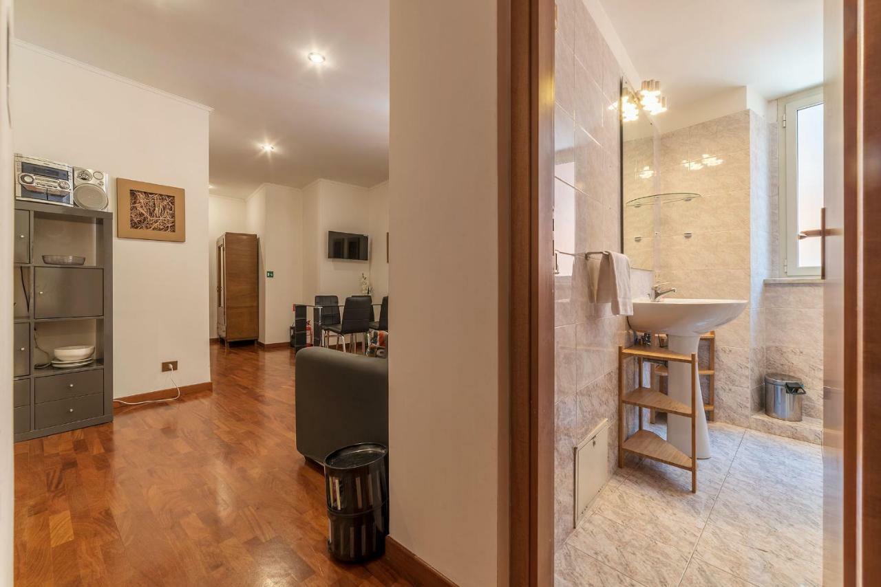 Casa Zeffiro - FromhometoRzym Zewnętrze zdjęcie