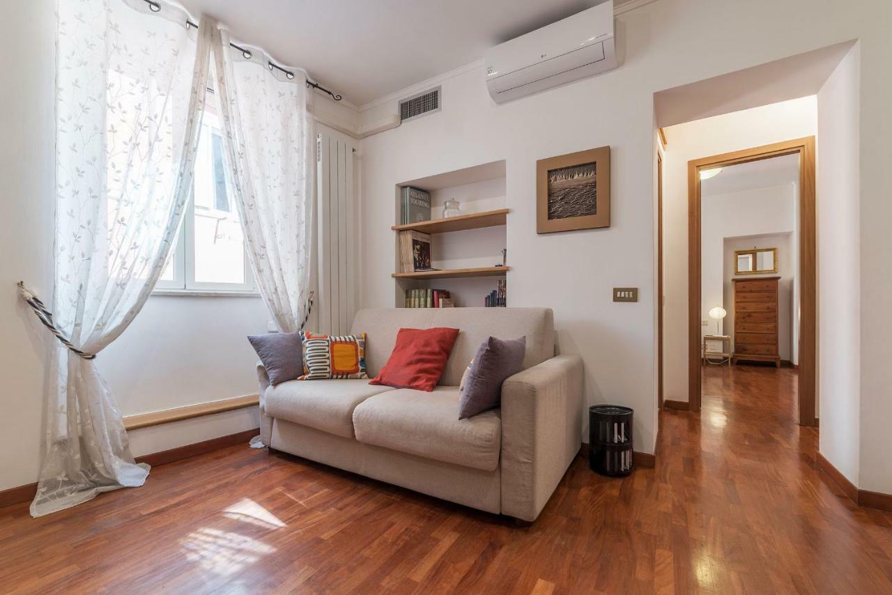 Casa Zeffiro - FromhometoRzym Zewnętrze zdjęcie